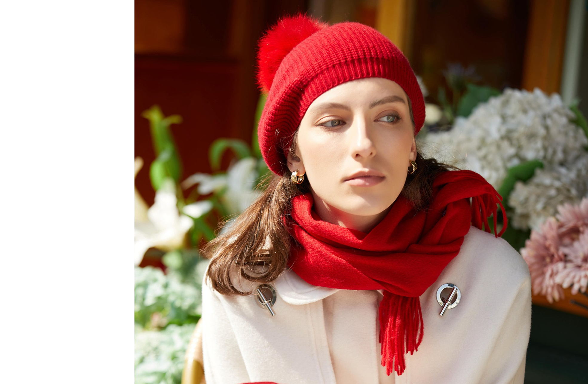 Cashmere Beret with Fur Pom Beret