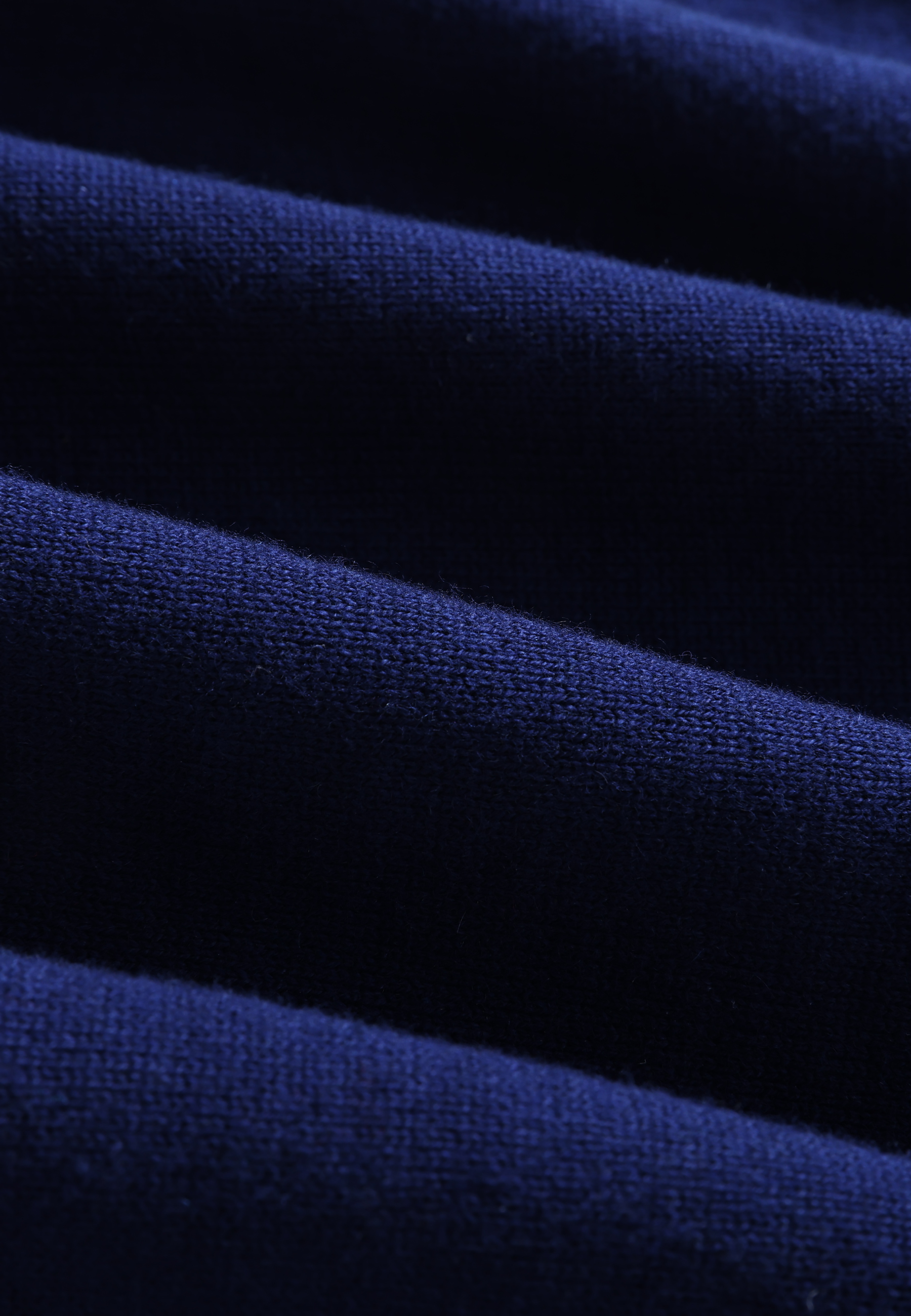 Women’s Off-The-Shoulder Top