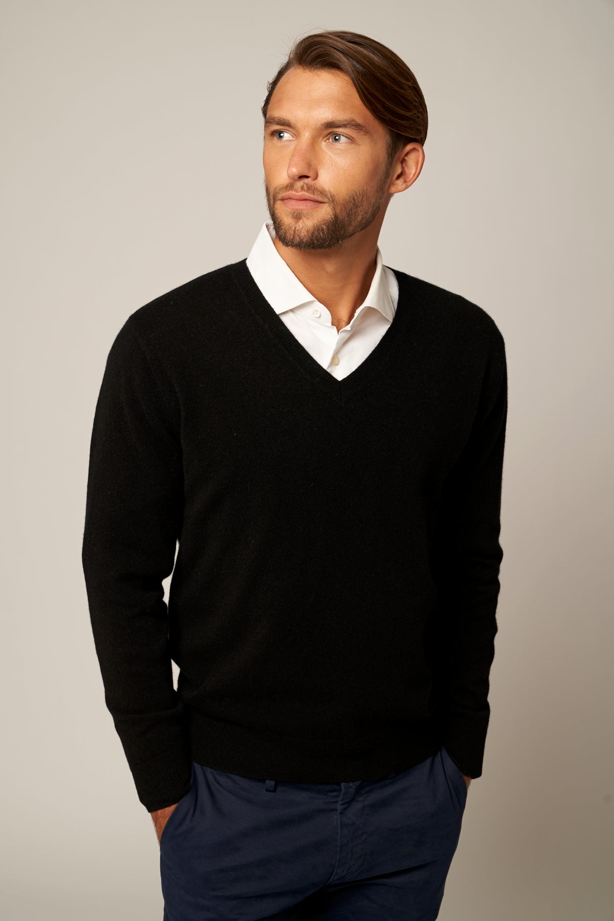 Solid V-Neck Merino-Cashmere Sweater