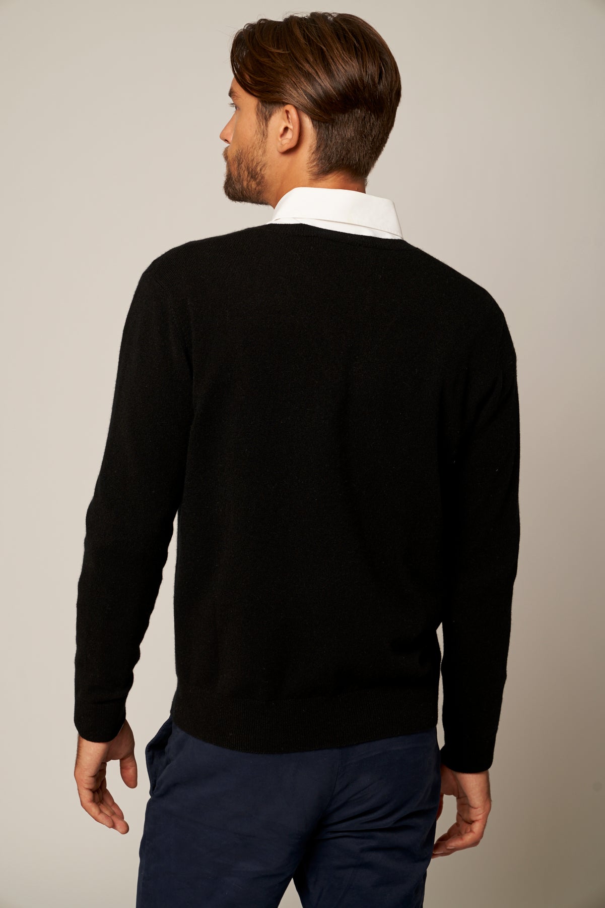 Solid V-Neck Merino-Cashmere Sweater