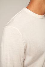 Load image into Gallery viewer, 100% Worsted Cashmere Crew Neck Sweater
