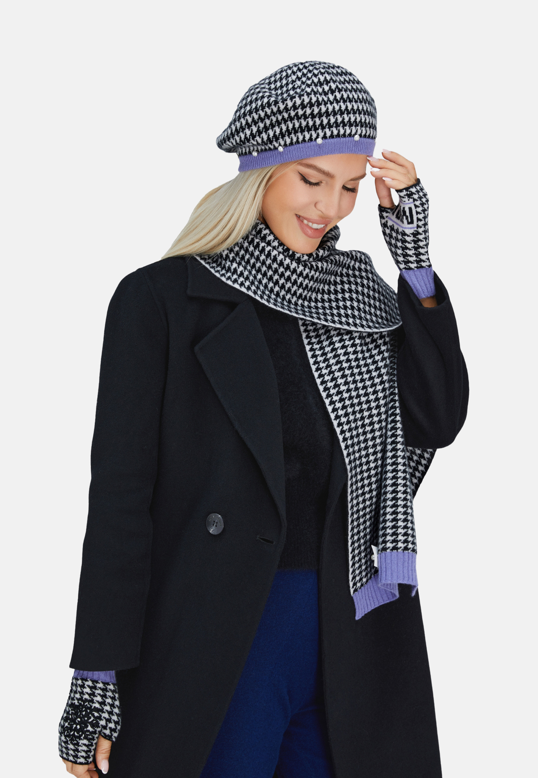 Premium Cashmere Checker Set