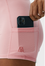 Lade das Bild in den Galerie-Viewer, Women’s High-Waisted Shorts
