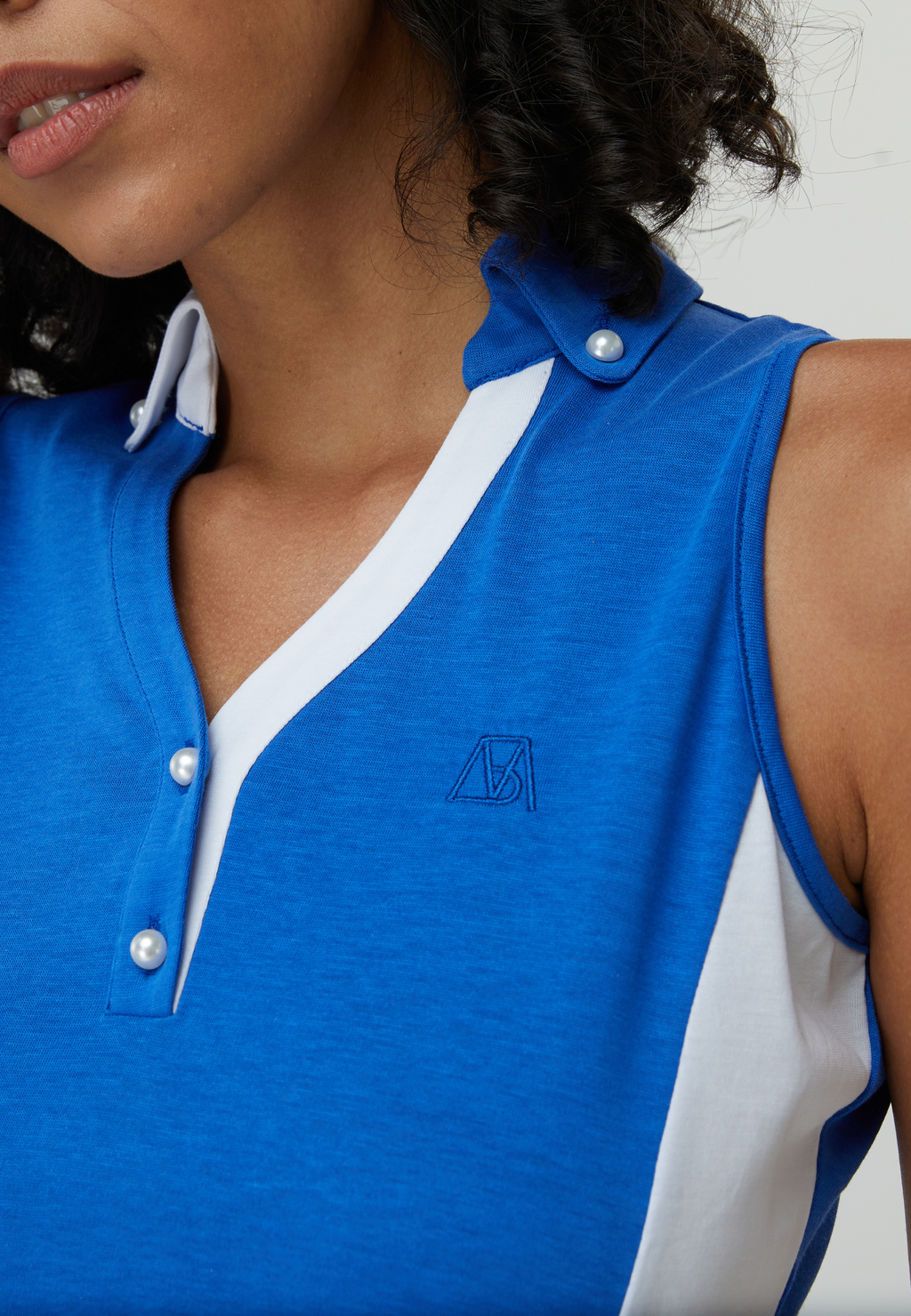 Women’s Collared Two-Tone Vest