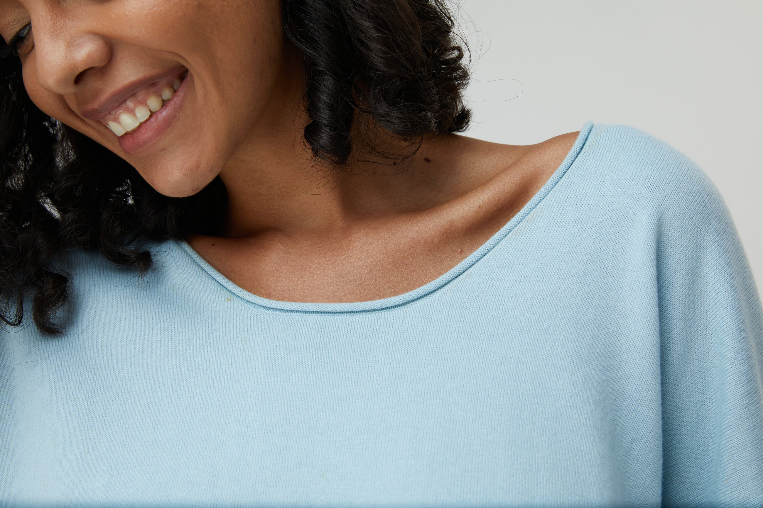 Women’s Off-The-Shoulder Top