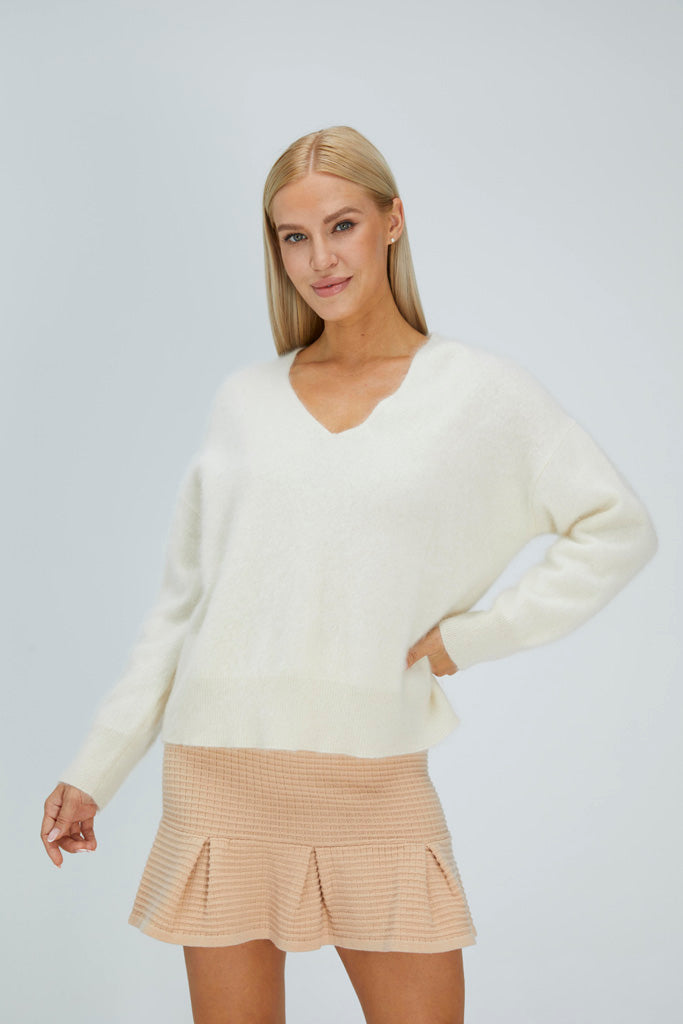 Seamless pullover in brushed cashmere, white Knitwear for Women