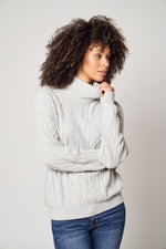 Charger l&#39;image dans la galerie, Cashmere | Turtle Neck Winter Sweater | Women Long Sleeve Sweater | Bellemere New York
