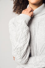 Lade das Bild in den Galerie-Viewer, Cashmere | Turtle Neck Winter Sweater | Women Long Sleeve Sweater | Bellemere New York
