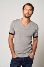 Charger l&#39;image dans la galerie, Striped Short-Sleeve Cashmere T-shirt
