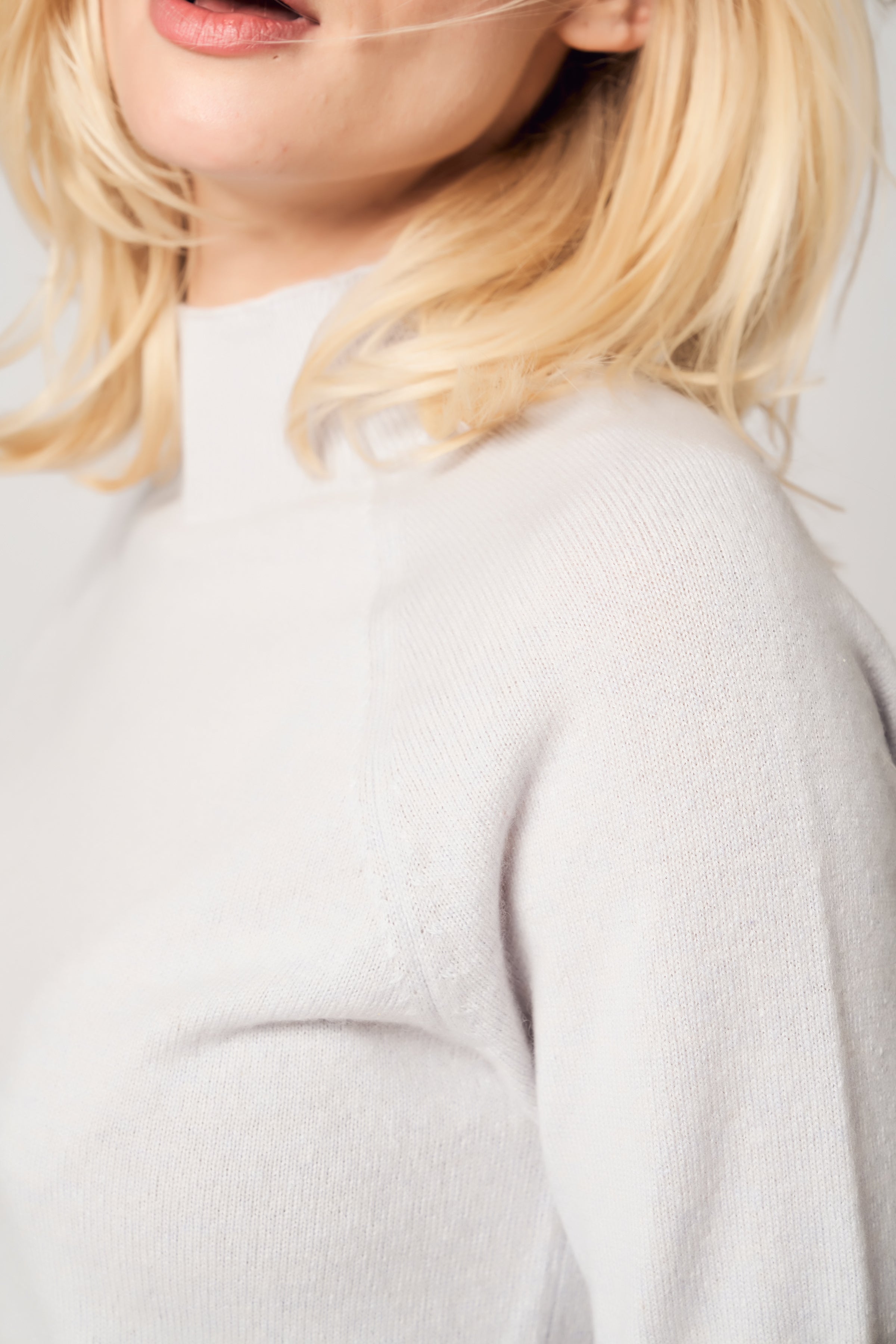 Worsted Cashmere | Women Turtle Neck Shirt | Winter Top | Bellemere New York