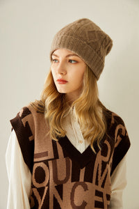 Cable-Knit Cashmere Beanie525303135944946